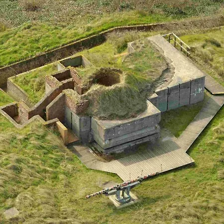 شقة Zwembad Met Frontaal Zeezicht *